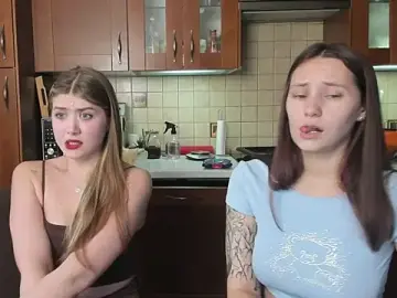 Stripchat Live Porn of HotCaramellsTV