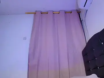 Stripchat Live Sex of Mia_depp