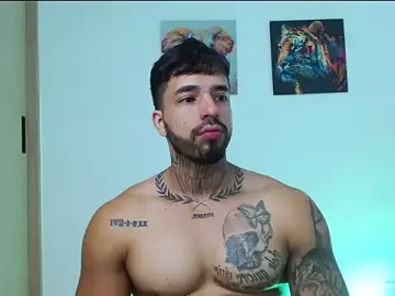 Stripchat Free Porn Cam of Jacobb_Phoenix