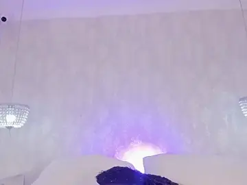 Stripchat Adult Webcam of _Tinaqueen