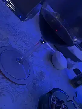 Stripchat Live Sex Cam of gitanomadrid