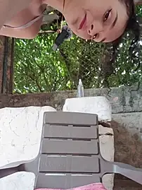 Stripchat Live Sex Cam of sweet_outdoor_charm