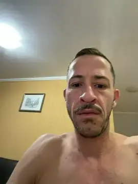 Stripchat Adult Webcam of MeladoDiMel