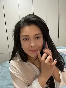 Stripchat Sex Cam of Yueyue181