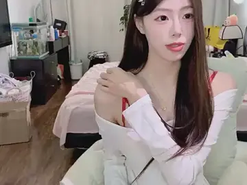 Stripchat Watch Live Sex Cams of Evacute-top