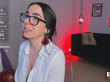Stripchat Free Porn Cam of Luna_tagliaferri