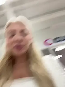 Stripchat Watch Live Sex Cams of NewLale