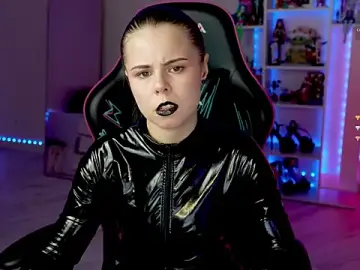 Stripchat Best live sex cam show of QueenAliceX