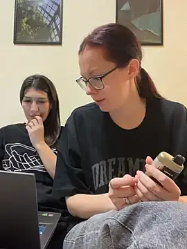 Stripchat Best live sex cam show of RussianGirls_