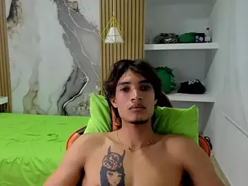 Stripchat Adult Webcams of kenshi_roa
