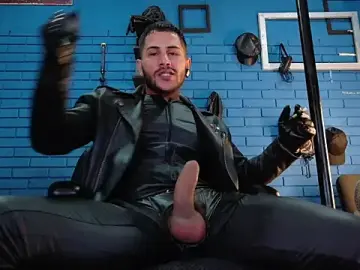 Stripchat Best live sex cam show of TheIan26
