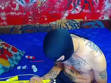 Stripchat Adult Video Chat of deivid_estrada