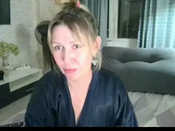 Stripchat Live Sex Cam of WindChristy