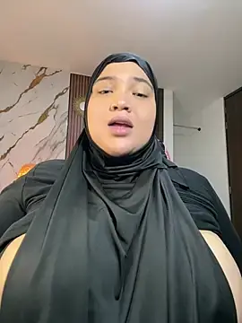 Stripchat Live Porn of sweetmuslim01