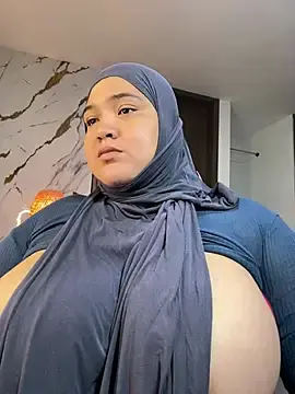 Stripchat Nude Webcam of sweetmuslim01