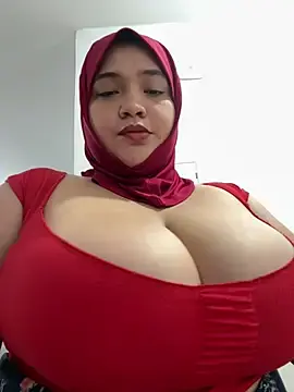 Stripchat Free Porn Cam of sweetmuslim01