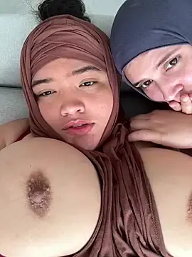 Stripchat Best live sex cam show of sweetmuslim01