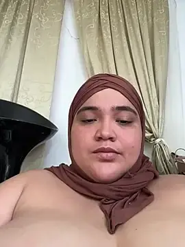 Stripchat Nude Webcam of sweetmuslim01