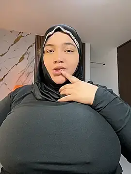 Stripchat Adult Webcam of sweetmuslim01