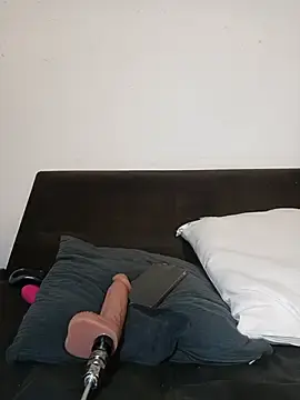 Stripchat Live Sex of Danni_shy