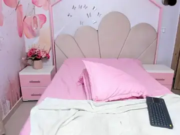 Stripchat Live Sex of Millieskinny18