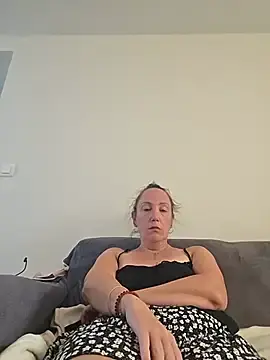 Stripchat Live Porn of Wisie_Cutie