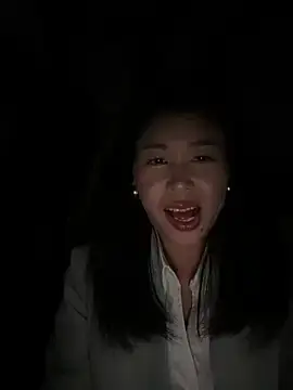 Stripchat Free Porn Cam of yuanduo-baby