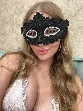 Stripchat Live Sex of AlexandraMoore03