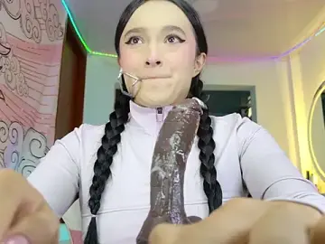 Stripchat Best Webcam of issa_dolly
