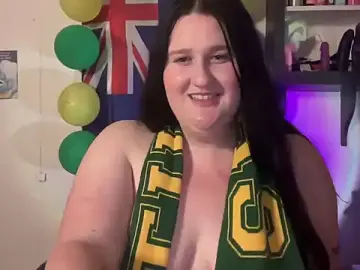 Stripchat Sex Cam of xopeachybaby