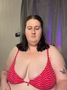 Stripchat Free Porn Cam of xopeachybaby