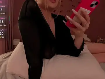 Stripchat Free Live Porn of Emma__Leee