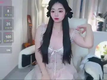 Stripchat Free Live Porn of SWEETRAIN1314