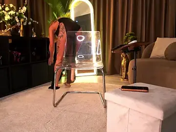 Stripchat Sex Cam of MissEmaDivine