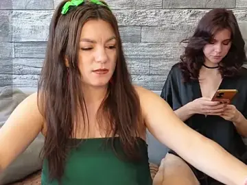 Stripchat Free Live Porn of Vika_loves_you