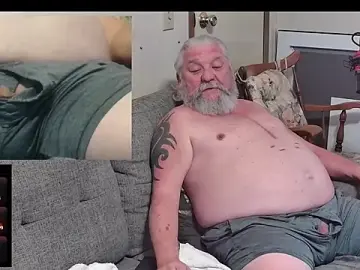 Stripchat Live Sex of countrydomdaddy