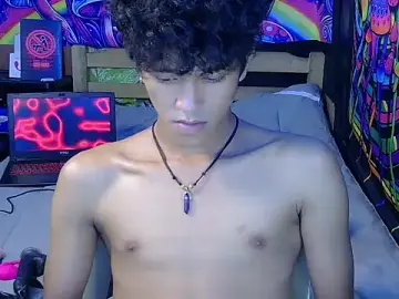 Stripchat Adult Video Chat of hugekenbigcock