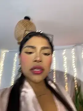 Stripchat Watch Live Sex Cams of Mariangel_11