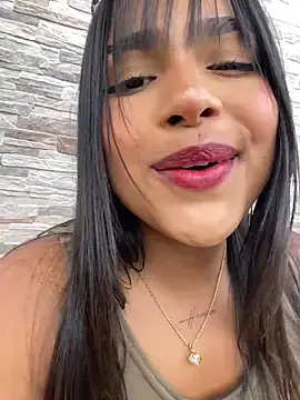 Stripchat Free Live Porn of Mariangel_11