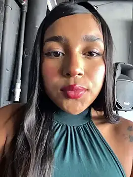 Stripchat Free Live Porn of Mariangel_11