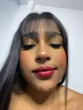 Stripchat Sex Cam of Mariangel_11