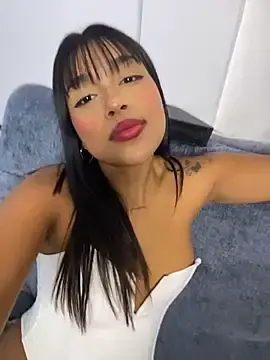 Stripchat Live Porn of Mariangel_11