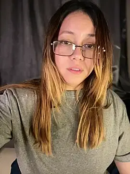 Stripchat Nude Webcam of MerlyG