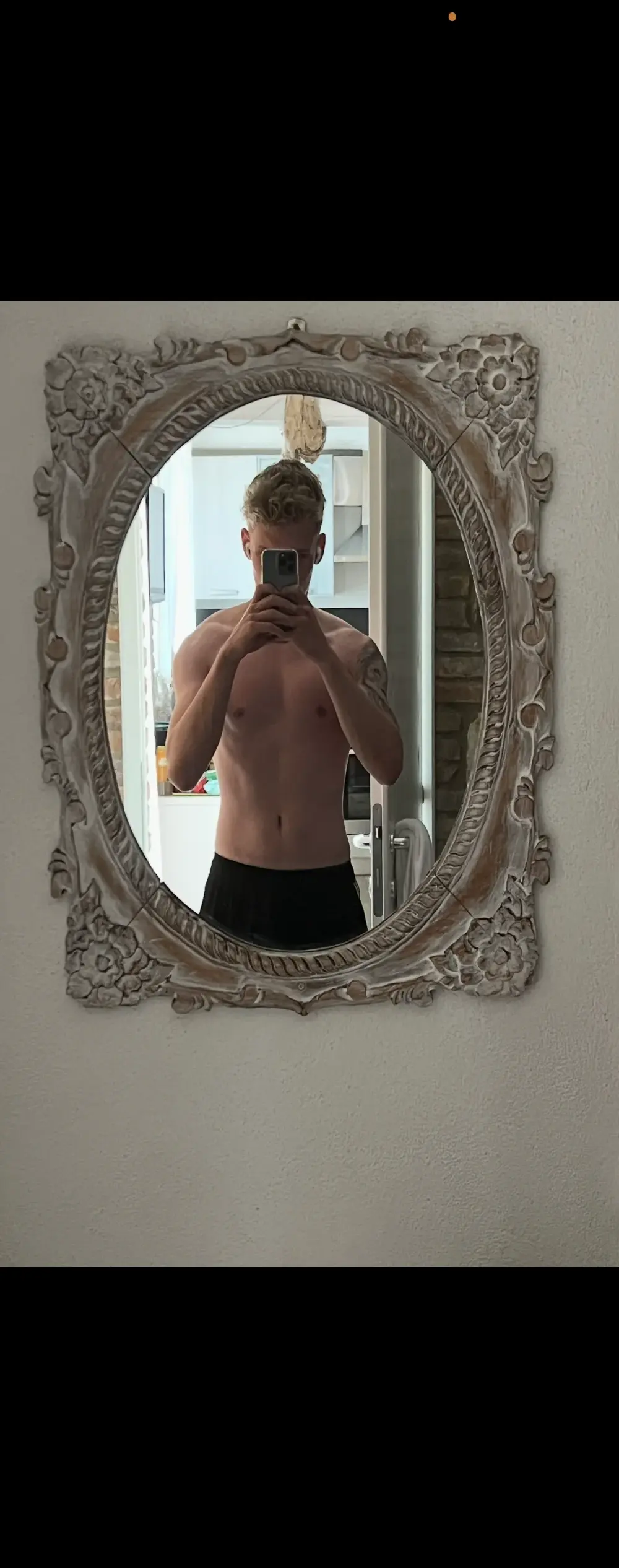 Nik_Re27