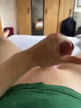 Stripchat Adult Webcams of Nik_Re27