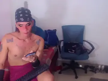 Stripchat Nude Webcam of michaeldissts