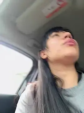 Stripchat Watch Live Sex Cams of kim_monti