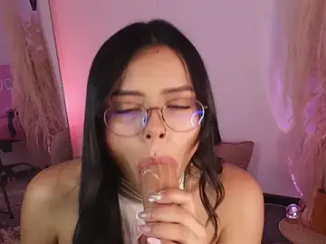Stripchat Live Sex Cam of missnataly