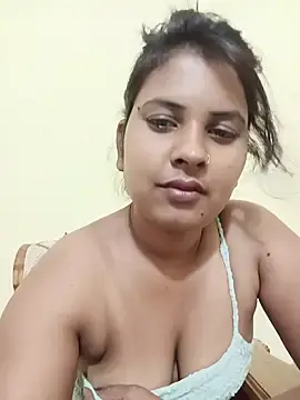 Stripchat Live Sex Cam of Desi_Hassena