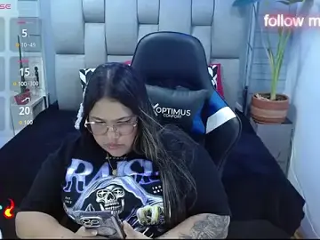 Stripchat Free Live Porn of evelin_zaens